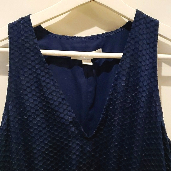 Banana Republic Sleeveless Dress - 6 - Picture 3 of 6